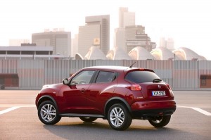 Nissan JUKE Hinter-Seitenansicht