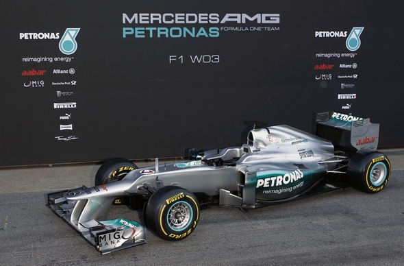 Formel 1 Boliden 2012 Mercedes AMG Petronas stellt neues Fahrzeug von Michael Schumacher und Nico Rosberg vor © HOCH ZWEI