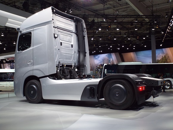 Weltpremiere auf der IAA Nutzfahrzeuge 2014 Der Mercedes-Benz Future Truck 2025 © Christel Weiher