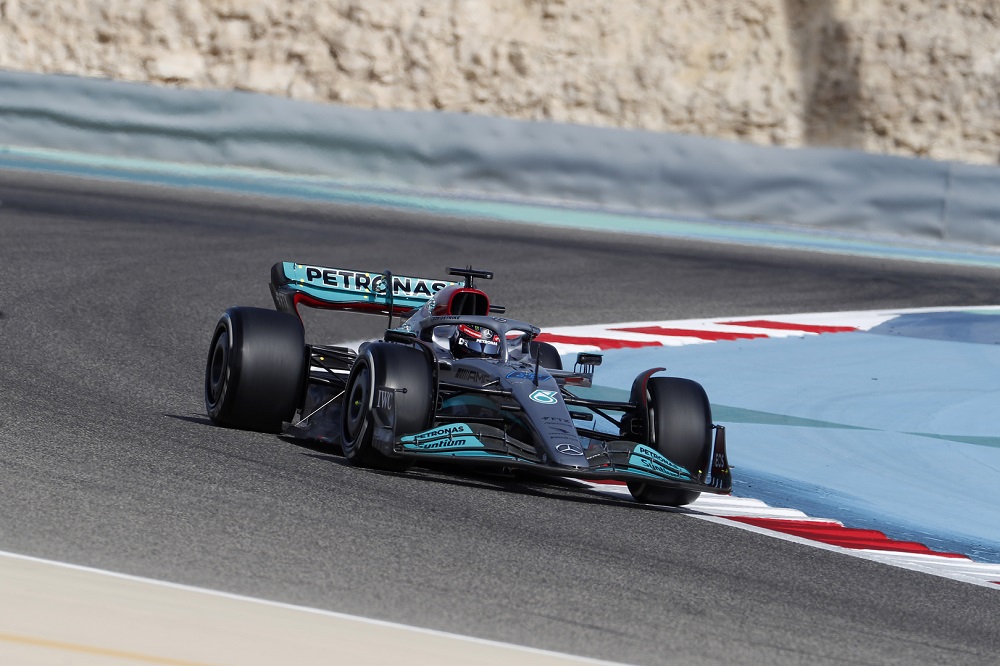 Formel 1 2022 Saisonauftakt beim Großen Preis von Bahrain Lewis Hamilton nur auf dem 5. Startplatz © LAT Images Quelle Mercedes-AMG Petronas F1